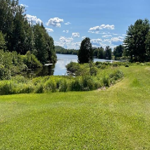 Terrain-route-du-Lac-Pierre-Paul